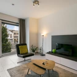 spacious serviced apartment on brussels canal with cable television