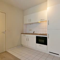 riverside one bedroom apartment with fully equipped kitchen