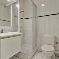 bbf-appartement met douche, toilet en tweewekelijkse schoonmaak