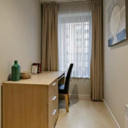 office space in one bedroom furnished apartment in central brussels